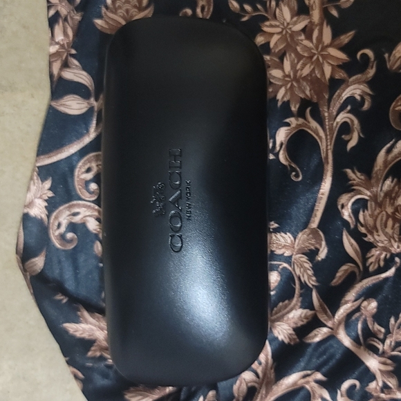 Burgundy Coach Sunglasses - Picture 4 of 5